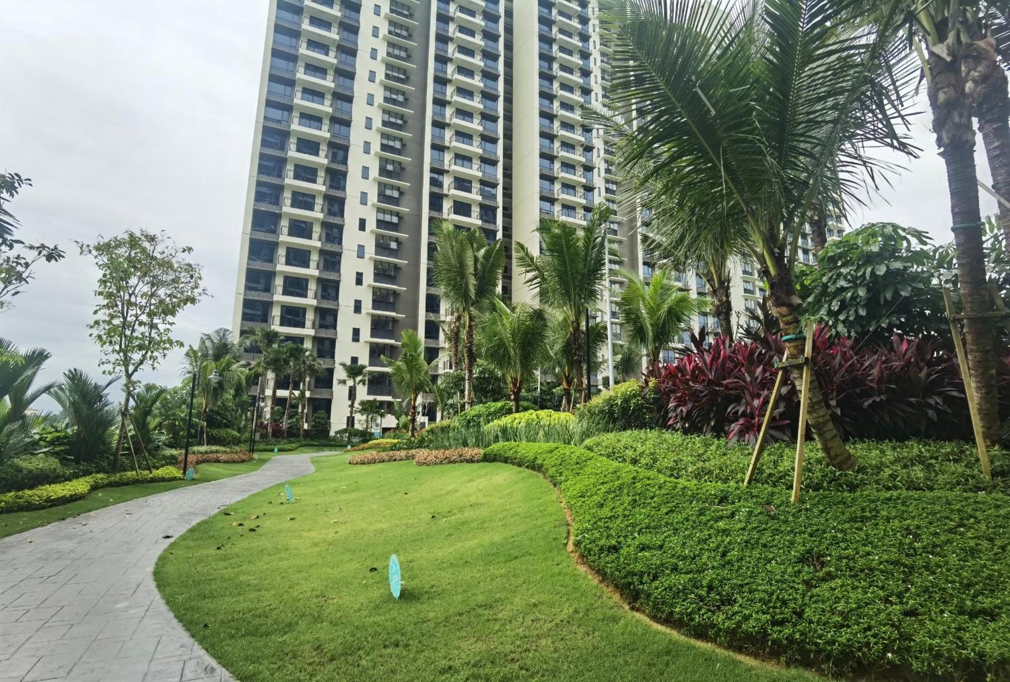 Park 2 Bedrooms *