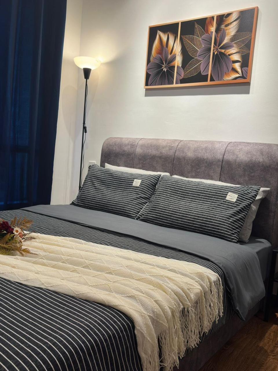 Park 2 Bedrooms Pangsapuri *