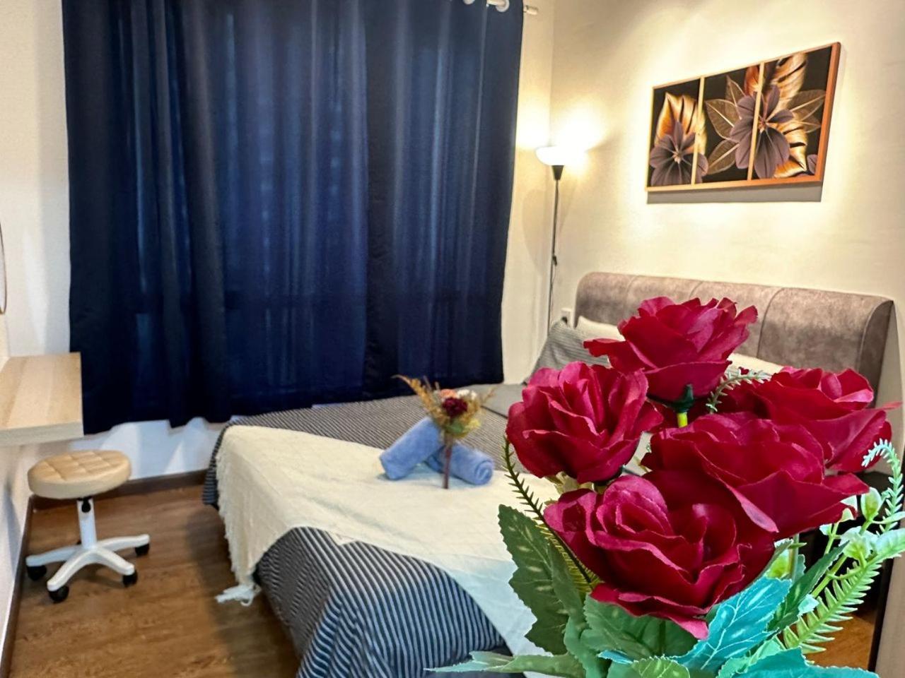Park 2 Bedrooms * Johor Bahru